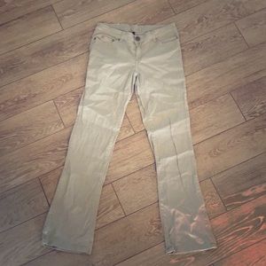 Stretch khaki jeans